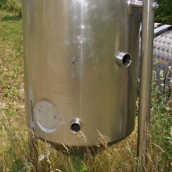65 GALLON VERTICAL GENERAL USE S/S TANKS