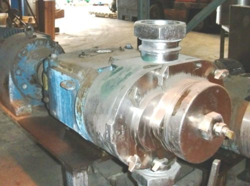 WAUKESHA MODEL U-220 S/S POSITIVE PUMP