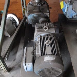 WAUKESHA MODEL U-220 S/S POSITIVE PUMP