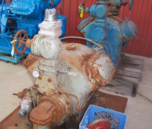 AMMONIA COMPRESSOR