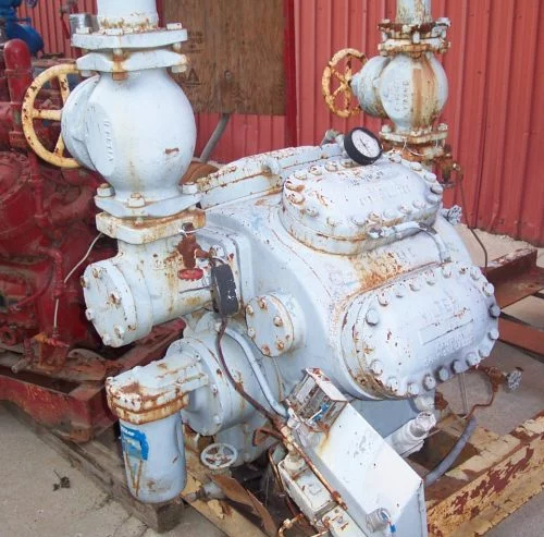 AMMONIA COMPRESSOR