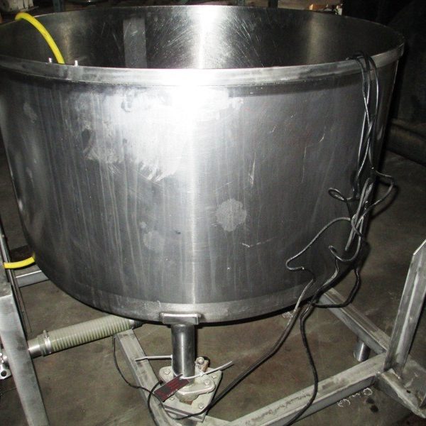 120 GAL. SS SINGLE WALL TANK