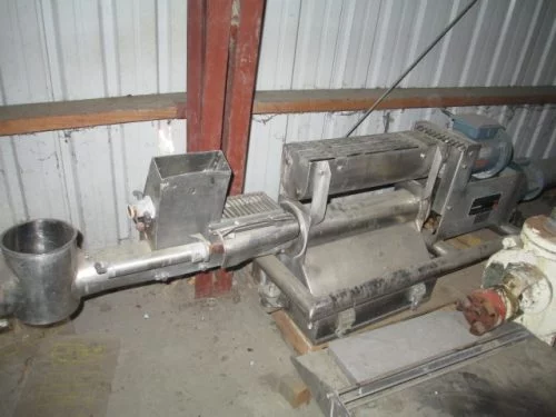 VIBRA SCREW INGREDIENT FEEDER