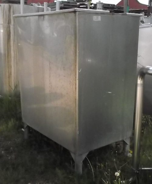300 GALLON S/S SINGLE WALL TANK