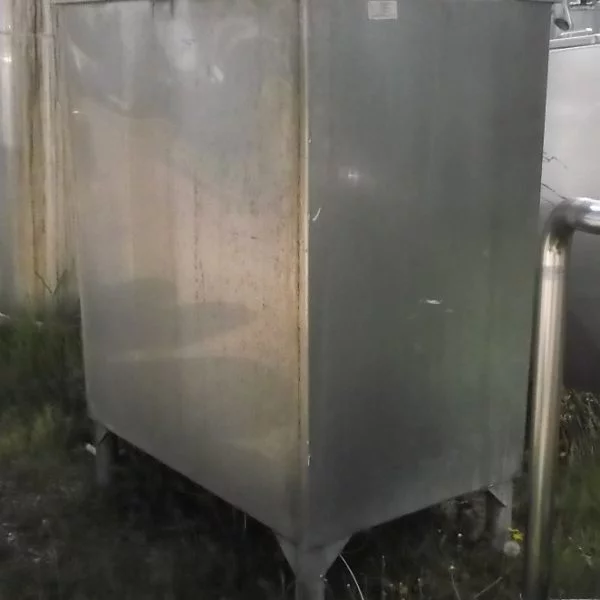 300 GALLON S/S SINGLE WALL TANK