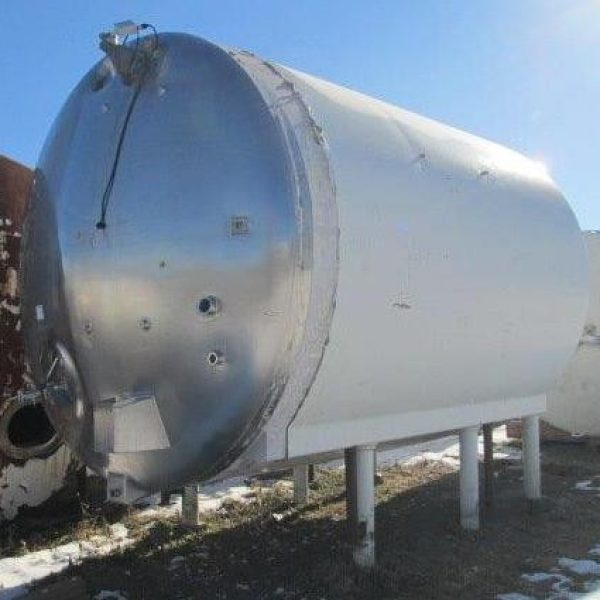 7000 GAL. DAMROW S/S JACKETED TANK