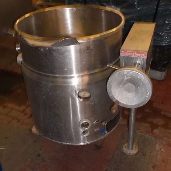 BARDEAU LIMITED 30 GAL. TILT KETTLE