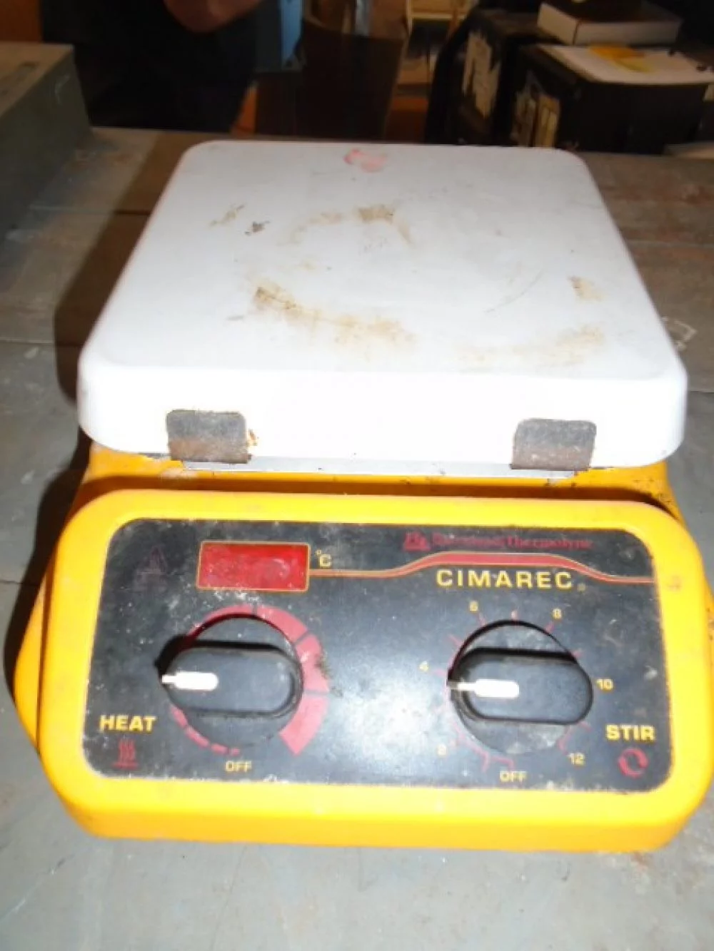 BARNSTEAD/THERMOLYNE HOT PLATE STIRRER