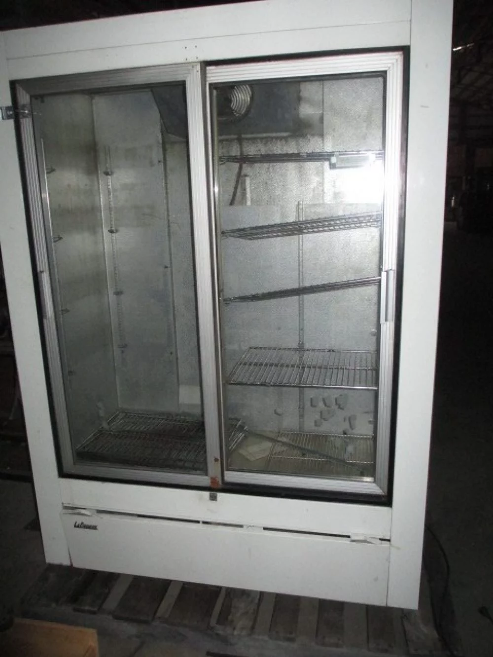 LA CROSSE COOLER CO. DISPLAY COOLER