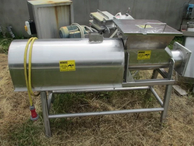 LAB SIZED ALL S/S CHEESE GRINDER