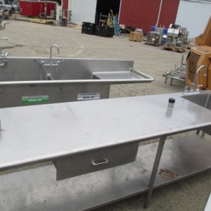 SS TABLE WITH SINK, FAUCET & SPRAYER