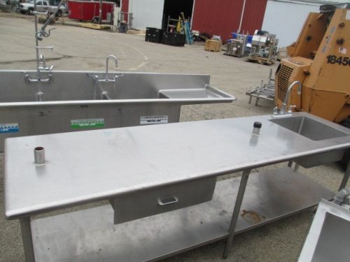 SS TABLE WITH SINK, FAUCET & SPRAYER