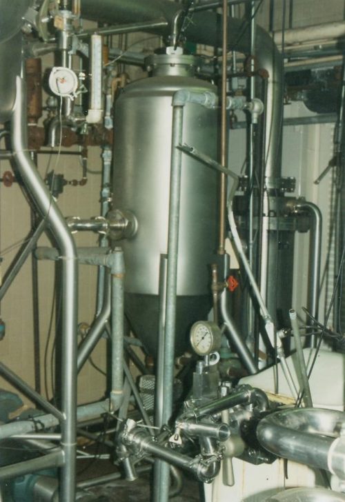 UHT PROCESSING SYSTEM BY APV CREPACO