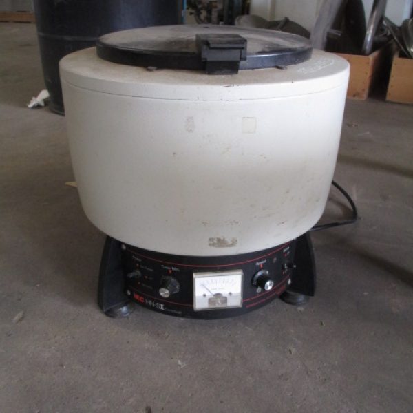 INTERNATIONAL EQUIPMENT CO. 6 BOTTLE CENTRIFUGE