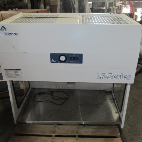 LABRATORY FUME HOOD