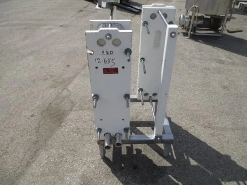 APV PLATE HEAT EXCHANGER
