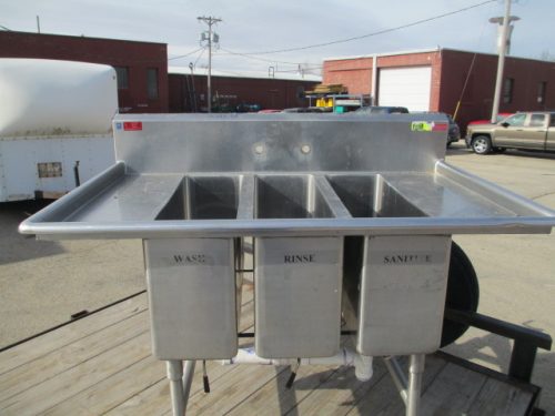 Triple Bowl Sink