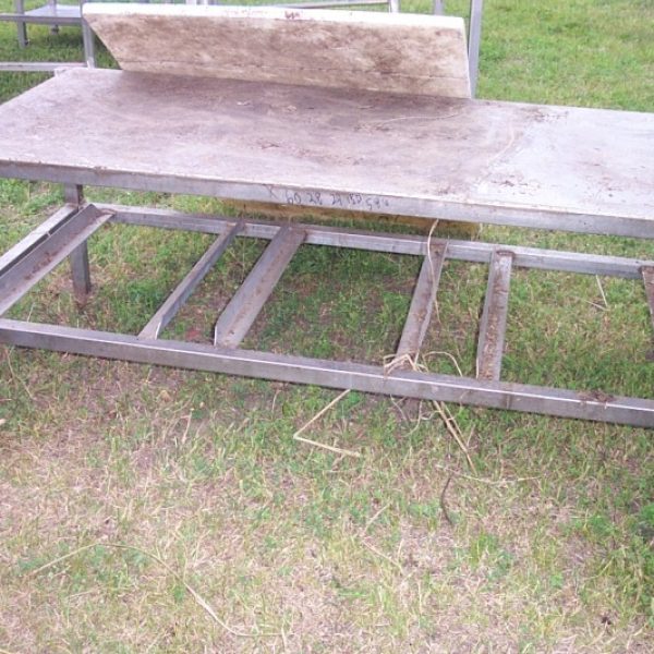 Heavy Duty Table