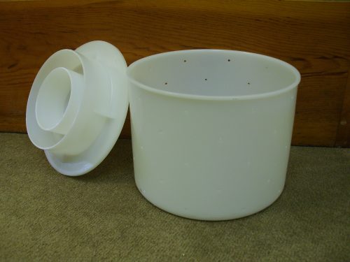 Round Plastic Cheese Mold