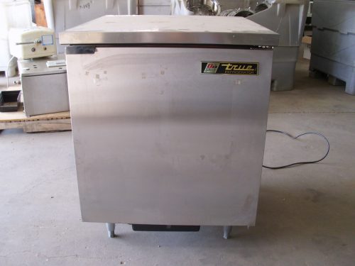 True Manufacturing Refrigerator