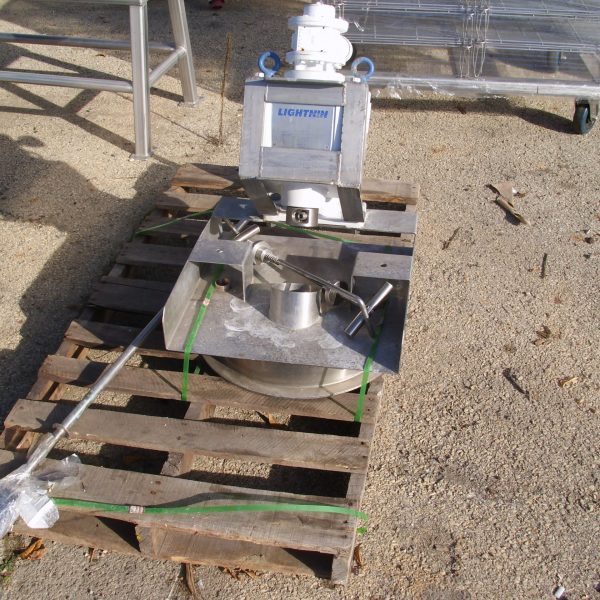 Lightnin Truck Tank Agitator Manhole Cover