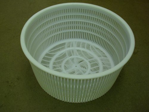 Round Plastic Cheese Forms