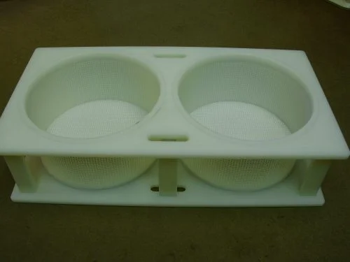Round Plastic Cheese Forms- Two in One