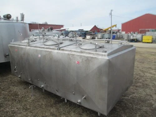 1,500 Gallon Cherry Burrell 3 Compartment S/S Insulated Tank