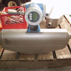 ENDRESS & HOUSER 1- 1/2" MASS MAGNETIC FLOW METER SYSTEM