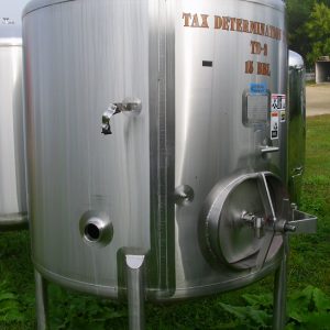 600 GALLON WALKER S/S SINGLE WALL TANK