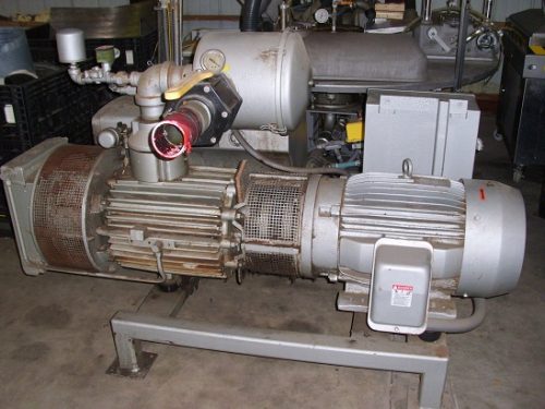 BUSCH VACUUM PUMP