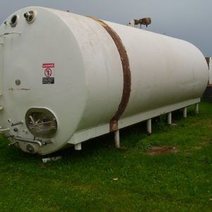 10,000 GALLON HEIL S/S INSULATED TANK
